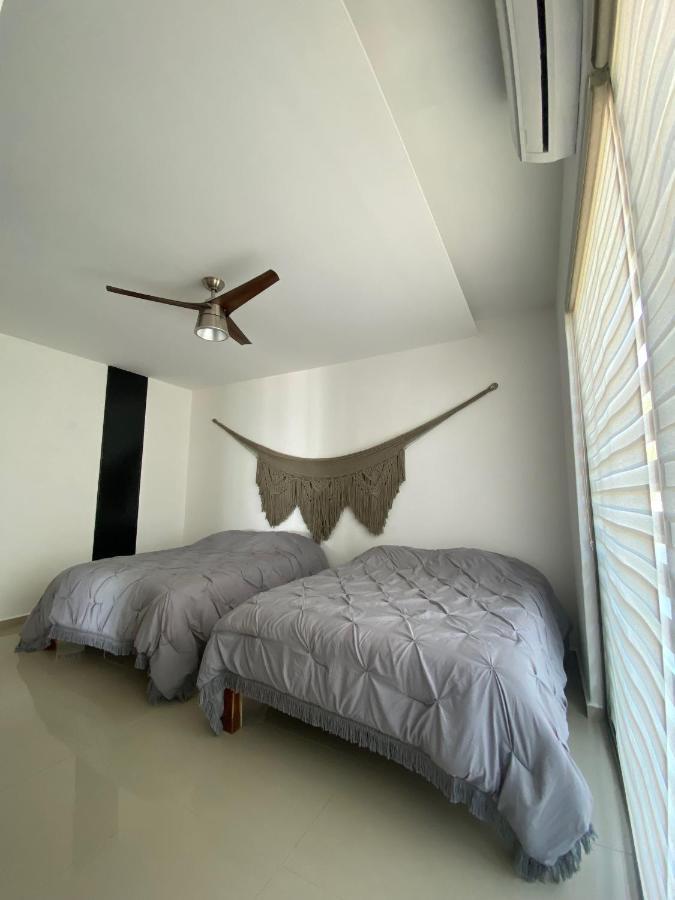 Angelina 28 Beachfront And Family Apartments - Modern And Relaxing Long Stays - 20 Min From Cancun Airport プエルト・モレロス エクステリア 写真