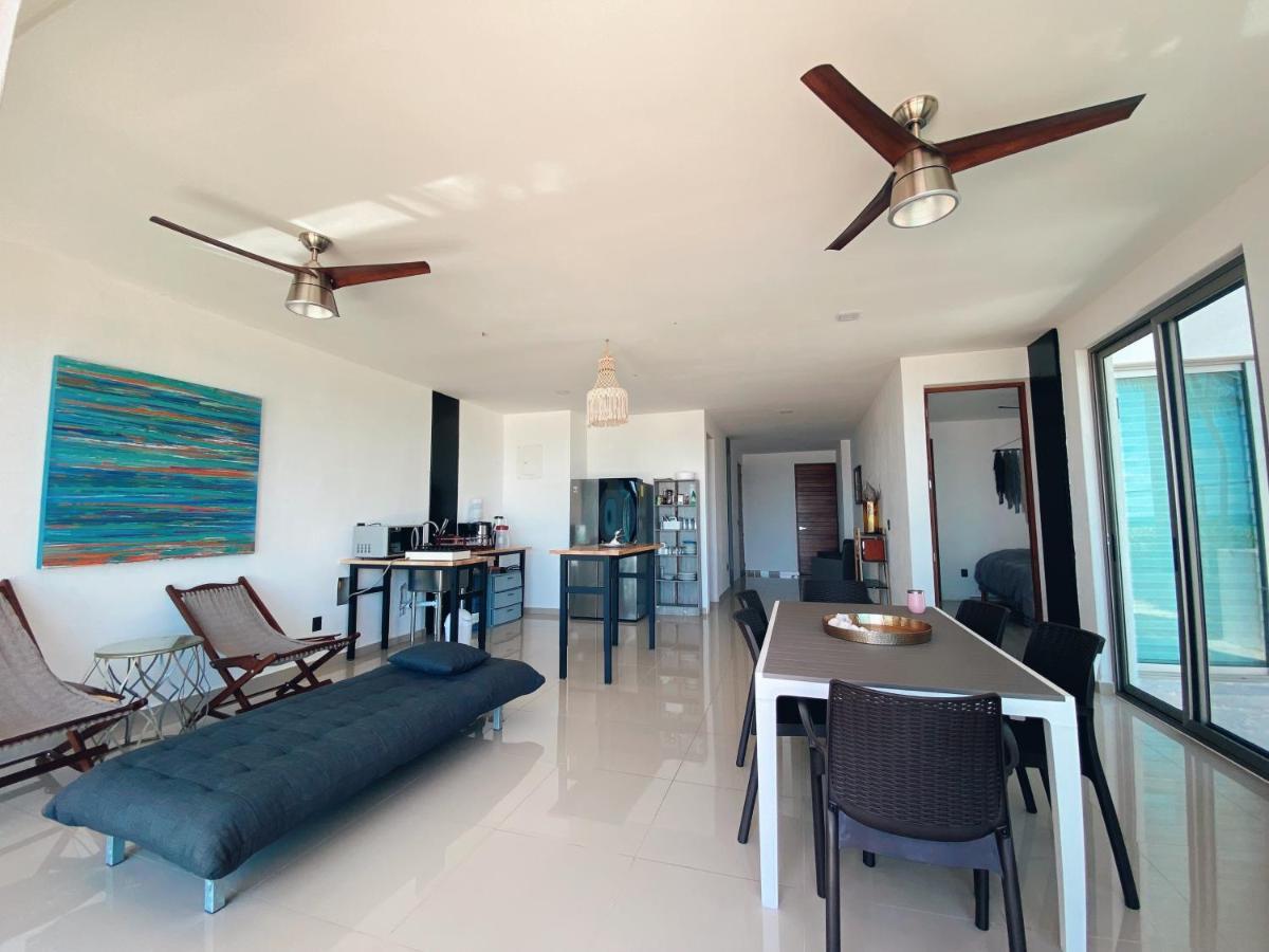 Angelina 28 Beachfront And Family Apartments - Modern And Relaxing Long Stays - 20 Min From Cancun Airport プエルト・モレロス エクステリア 写真