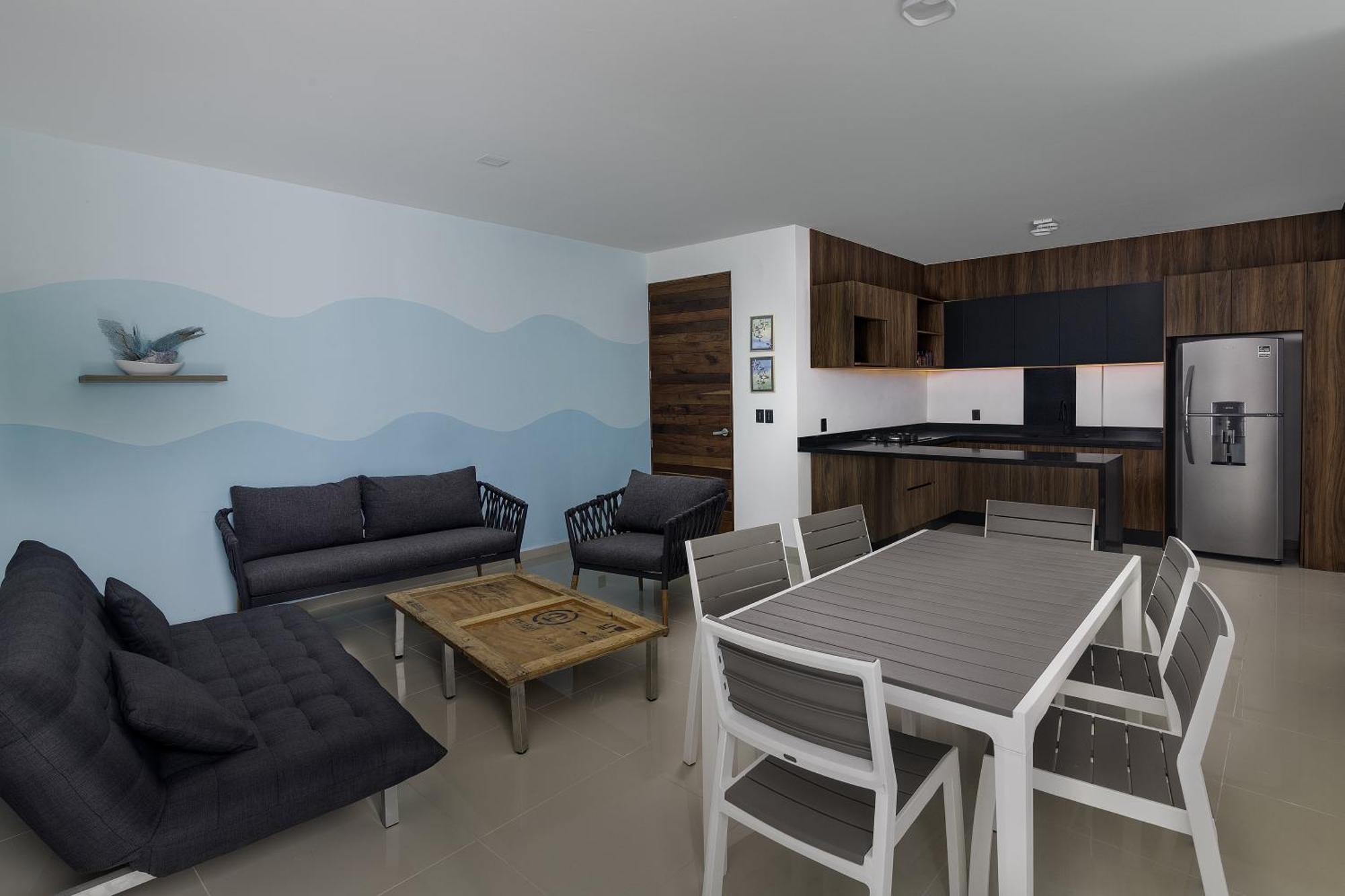 Angelina 28 Beachfront And Family Apartments - Modern And Relaxing Long Stays - 20 Min From Cancun Airport プエルト・モレロス エクステリア 写真