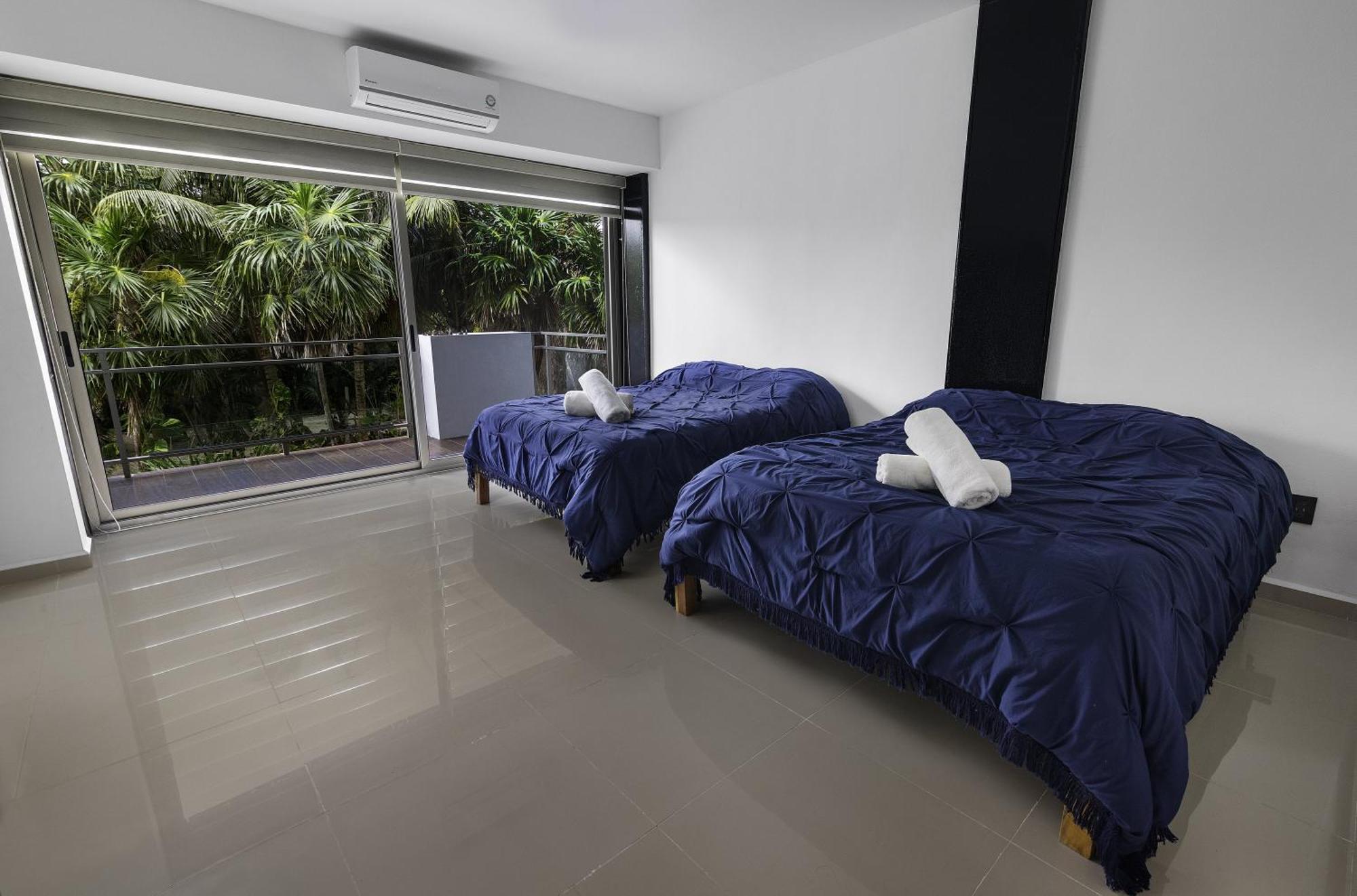Angelina 28 Beachfront And Family Apartments - Modern And Relaxing Long Stays - 20 Min From Cancun Airport プエルト・モレロス エクステリア 写真