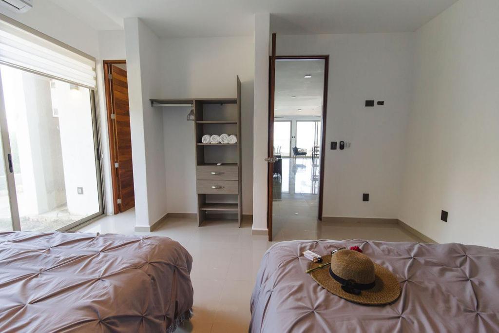 Angelina 28 Beachfront And Family Apartments - Modern And Relaxing Long Stays - 20 Min From Cancun Airport プエルト・モレロス エクステリア 写真